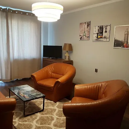 Goldstar Srodmiescie Apartment